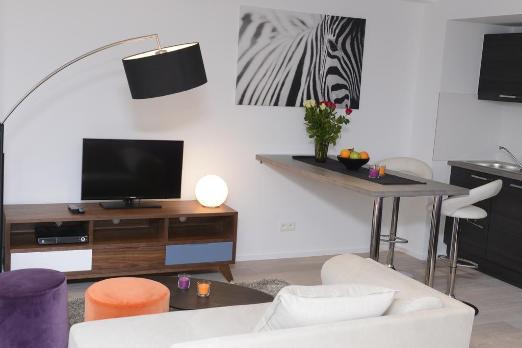 Flat Moliere Apartment Brussels Room photo